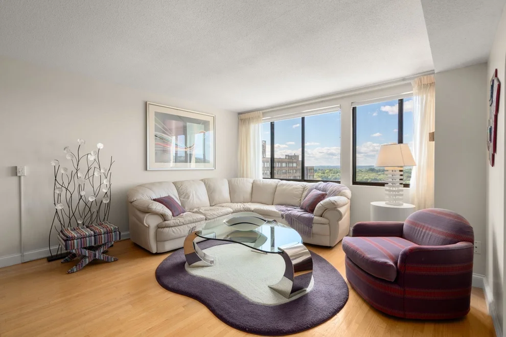 Unit for sale at 250 Hammond Pond Parkway, Newton, MA 02467