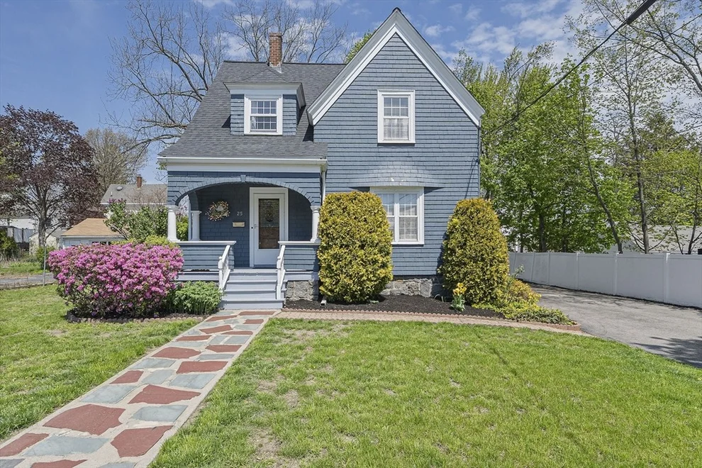 Unit for sale at 25 Hobart Ave, Braintree, MA 02184
