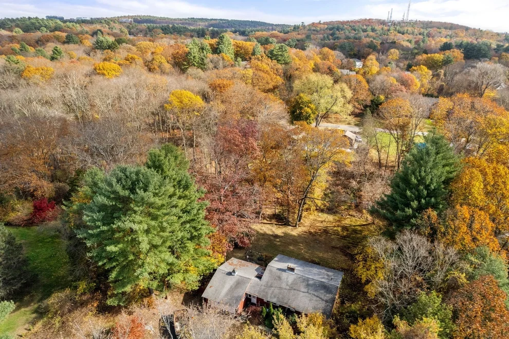 Unit for sale at 45 Drabbington Way, Weston, MA 02493