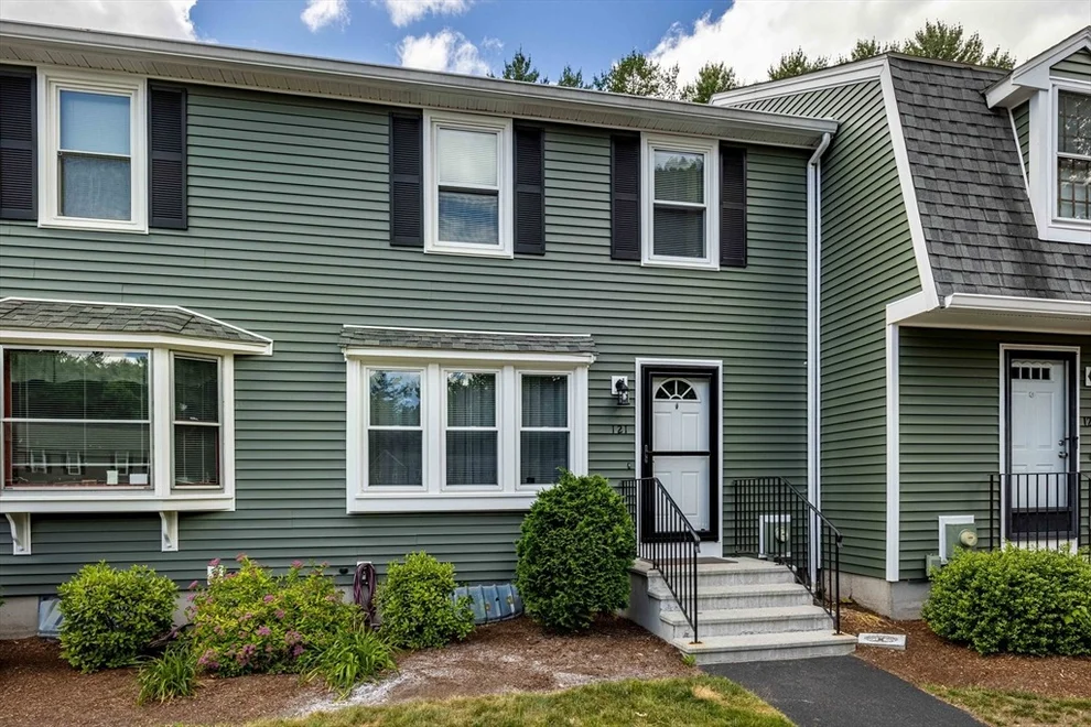 Unit for sale at 121 Twin Brook Ln, Bellingham, MA 02019