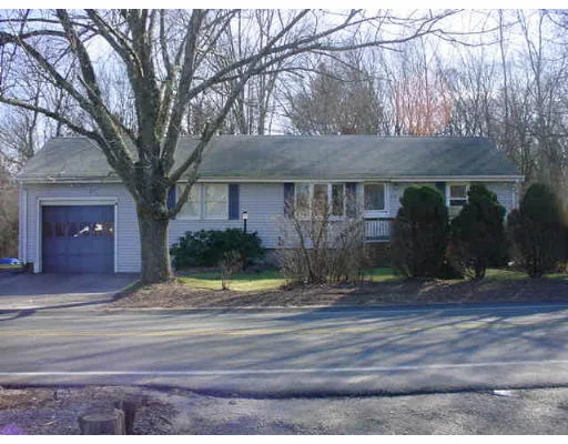 Unit for sale at 328 Depot, Easton, MA 02375