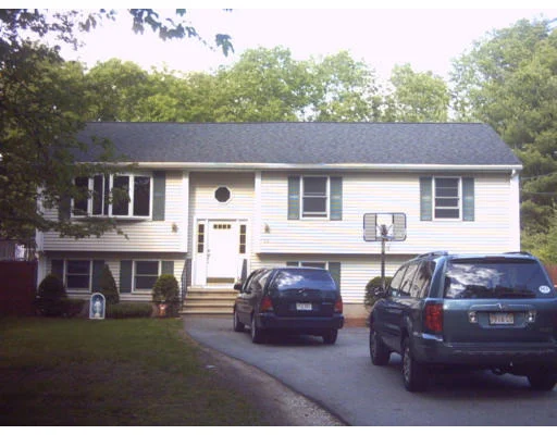 Unit for sale at 54 Federal St, Wilmington, MA 01887