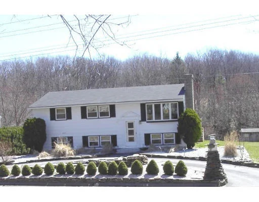 Unit for sale at 225 Murphy Lane, Chicopee, MA 01020