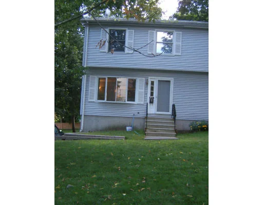 Unit for sale at 4-B Park View Dr, Worcester, MA 01605