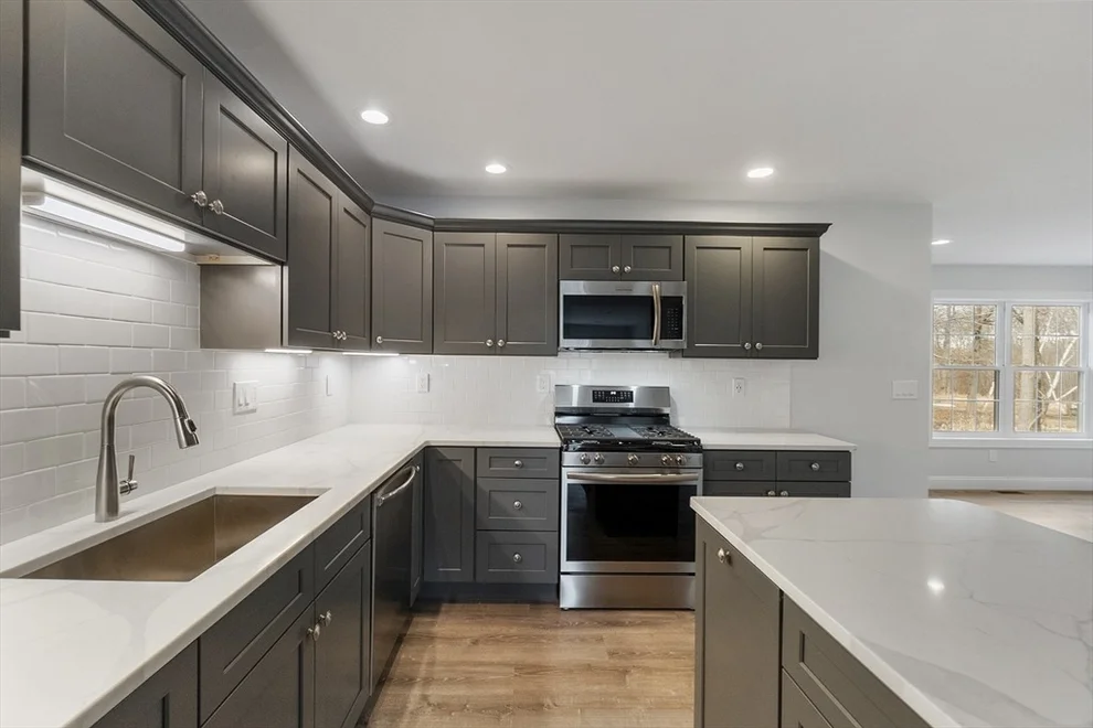 Unit for sale at 4 Sabrina Way, Agawam, MA 01001
