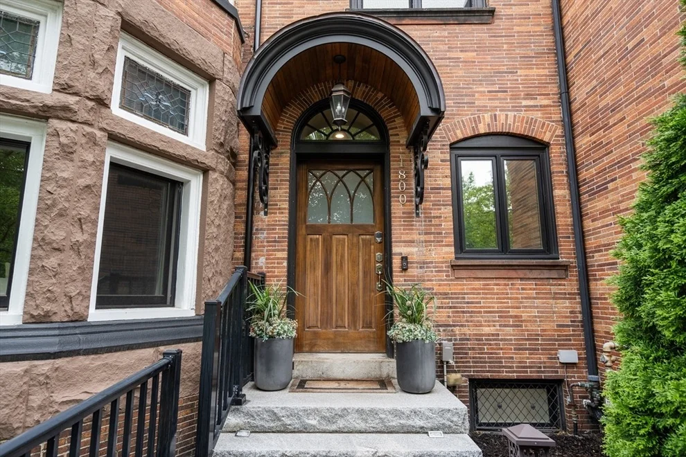 Unit for sale at 1800 Beacon St, Brookline, MA 02445