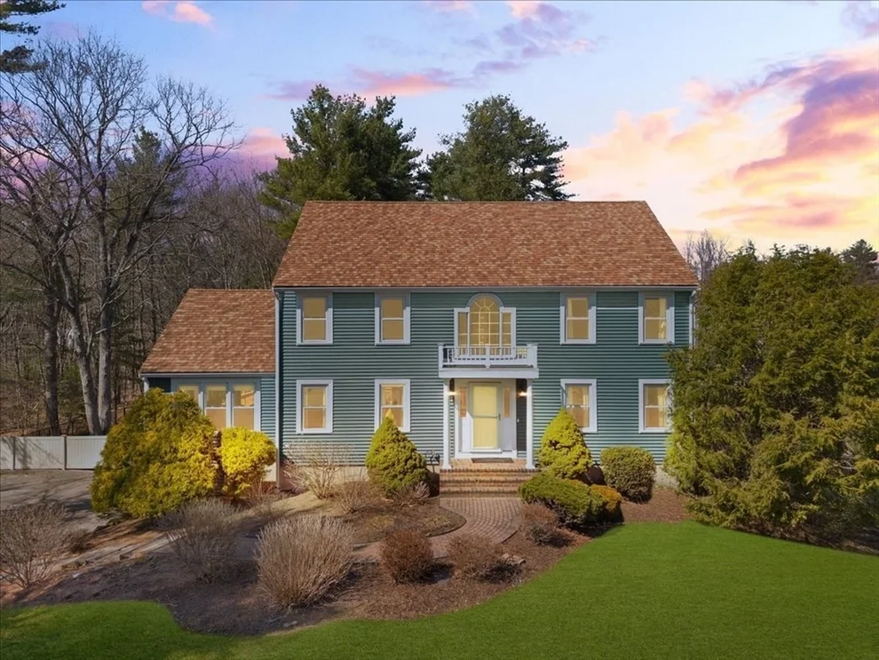 Unit for sale at 78 Gretchen Way, Raynham, MA 02767