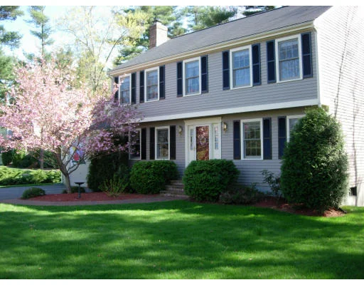 Unit for sale at 10 Elizabeth Rd., Mansfield, MA 02048