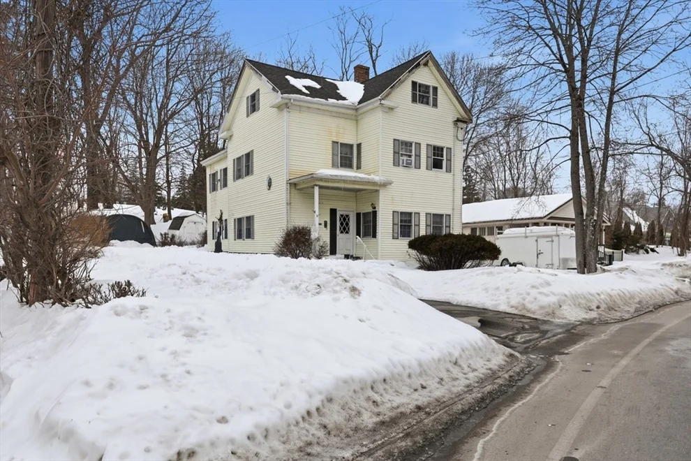 Unit for sale at 253 Main St, Amesbury, MA 01913
