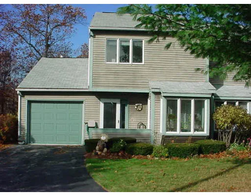 Unit for sale at 51 Oakwood Lane, Worcester, MA 01604