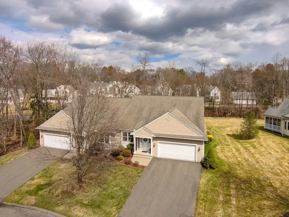 Unit for sale at 90 Shadowbrook Estates, South Hadley, MA 01075