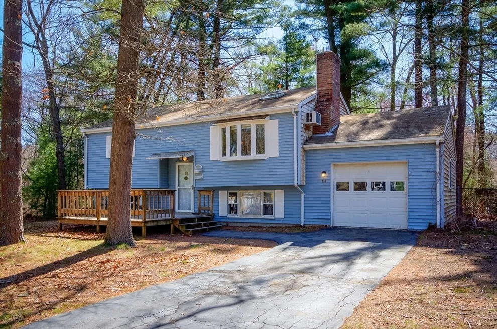 Unit for sale at 116 Arlington St, Marshfield, MA 02050
