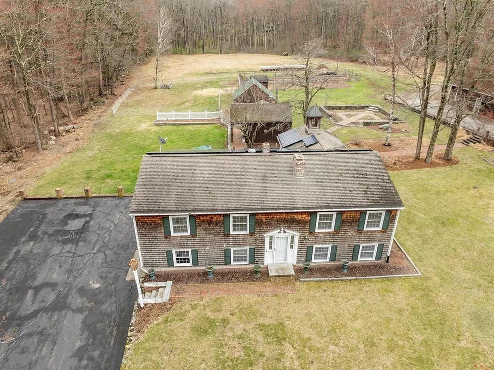 Unit for sale at 28 Bailey Road, Townsend, MA 01474