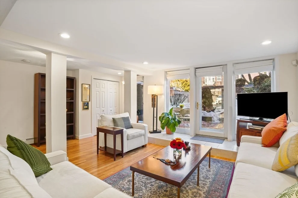 Unit for sale at 29 Holyoke St, Boston, MA 02116