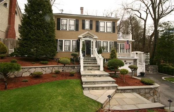 Unit for sale at 5 Elwell Rd, Boston, MA 02130