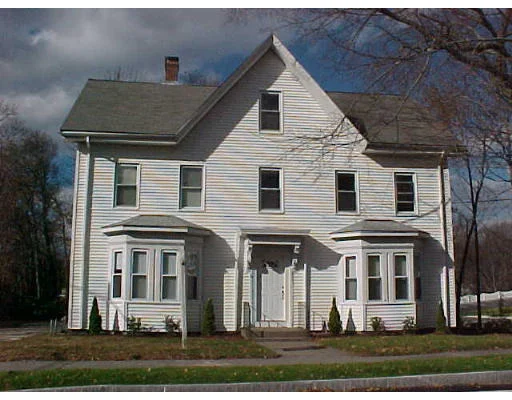 Unit for sale at 24 Mechanic St, Foxboro, MA 02035
