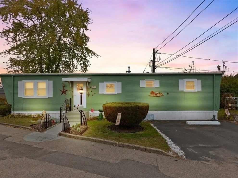 Unit for sale at 130 E Washington St, North Attleboro, MA 02760