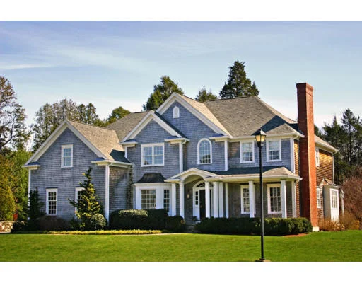 Unit for sale at 6 Sayles Road, Hingham, MA 02043