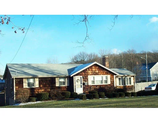 Unit for sale at 25 French St, Hingham, MA 02043