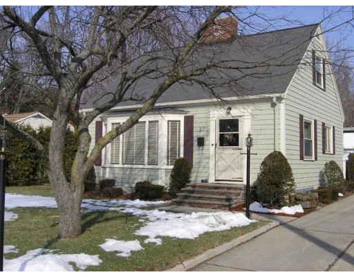 Unit for sale at 27 West Street, Woburn, MA 01801
