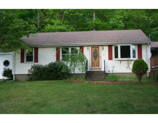 Unit for sale at 16 Riverlin Pkwy, Millbury, MA 01527