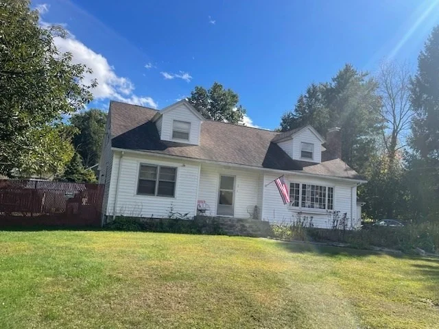 Unit for sale at 2 Lakeside Dr, Dudley, MA 01571
