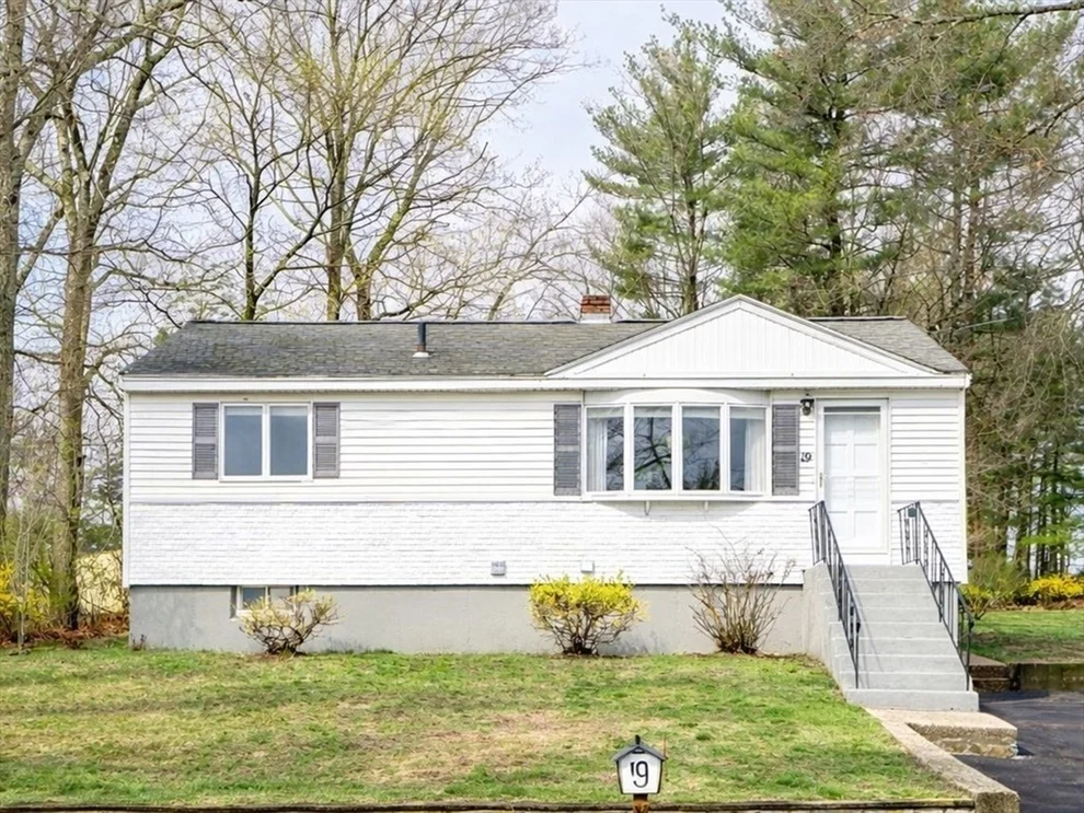 Unit for sale at 19 Tremlett Rd, Billerica, MA 01821
