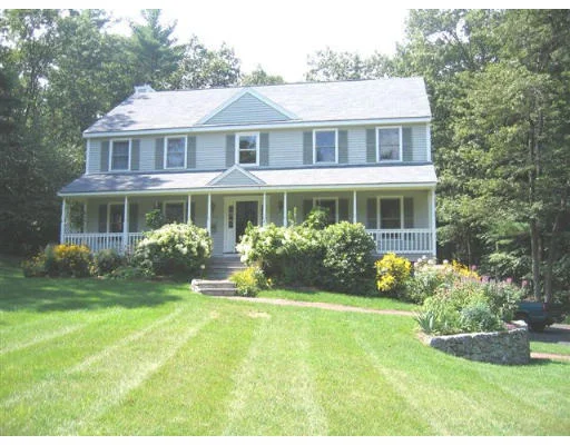Unit for sale at 4 Swanton Way, Georgetown, MA 01833
