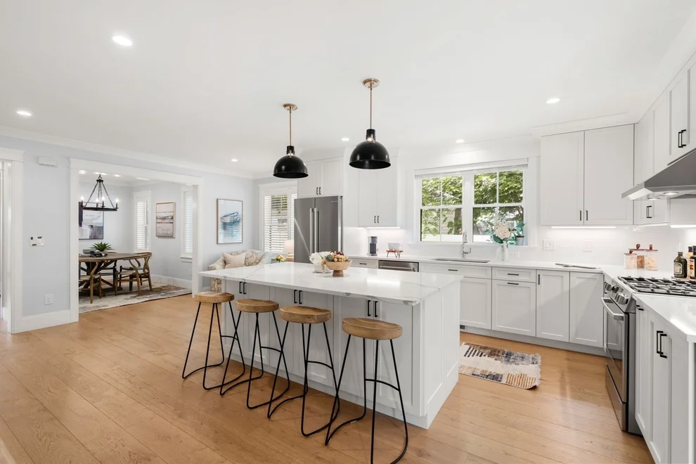 Unit for sale at 12 South Lincoln St, Natick, MA 01760