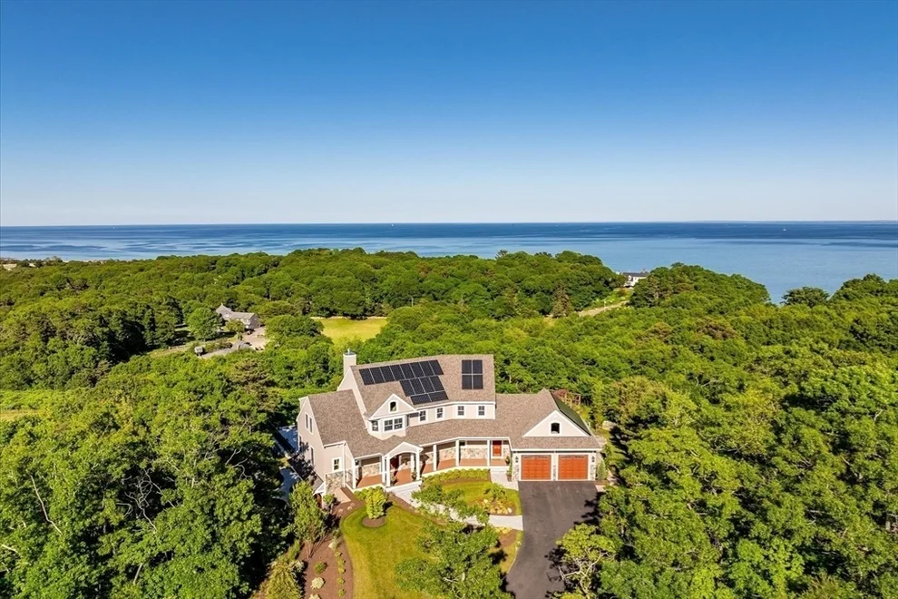 Unit for sale at 9 Clare Rd, Plymouth, MA 02360