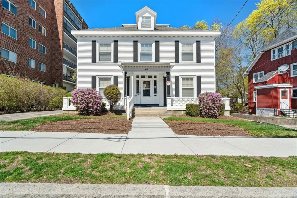 Unit for sale at 44 Greenleaf St, Quincy, MA 02169