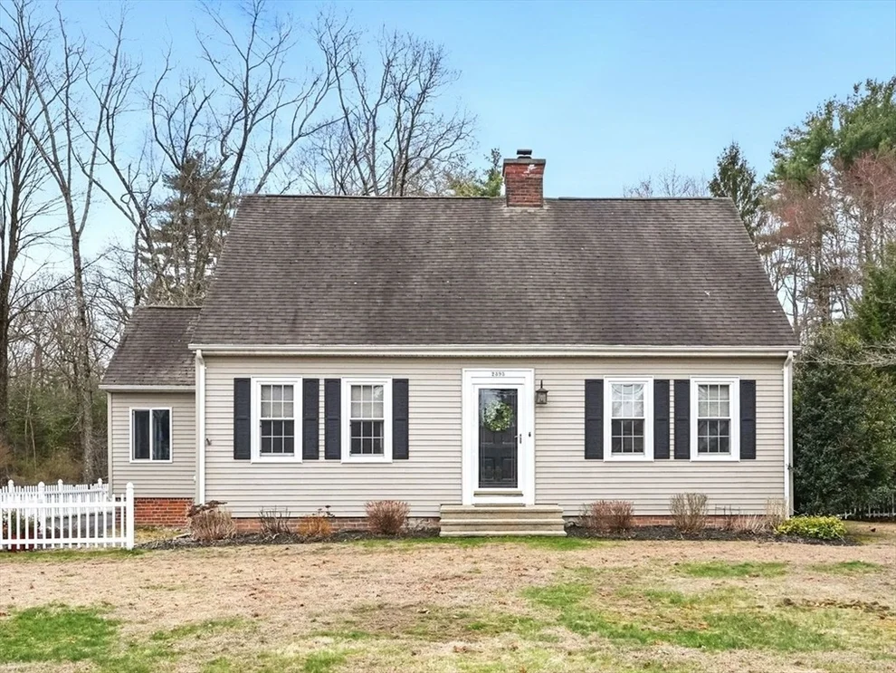 Unit for sale at 2393 Wilbraham Rd, Springfield, MA 01129