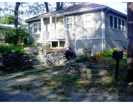Unit for sale at 7 Richview Avenue, Halifax, MA 02338