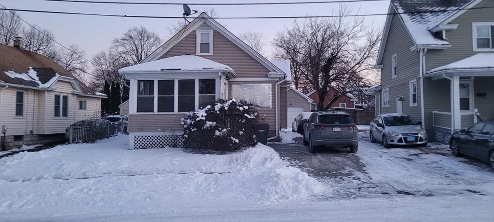 Unit for sale at 17 Bushwick Place, Springfield, MA 01109