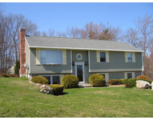 Unit for sale at 5 Hycrest Road, Charlton, MA 01507