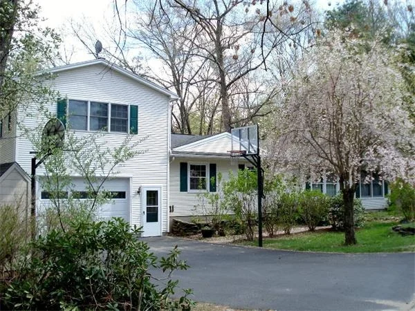 Unit for sale at 19 Duggan Lane, Southampton, MA 01073