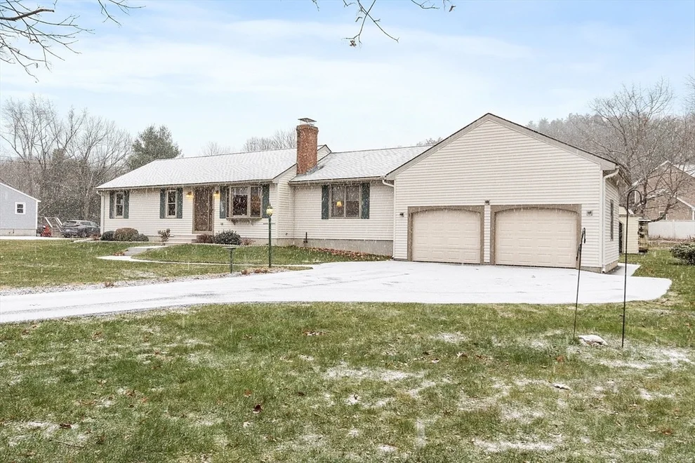 Unit for sale at 27 Lancaster Rd, Shirley, MA 01464