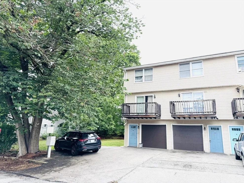 Unit for sale at 11 W Bowers St, Lowell, MA 01854