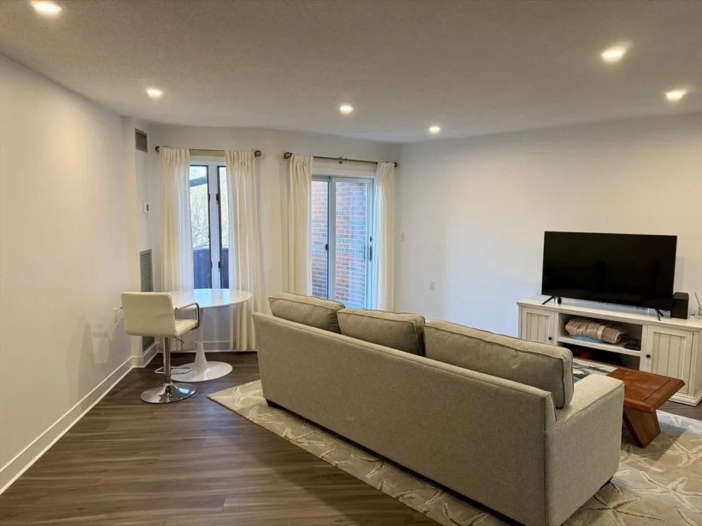 Unit for sale at 100 Rosemary Way, Needham, MA 02494
