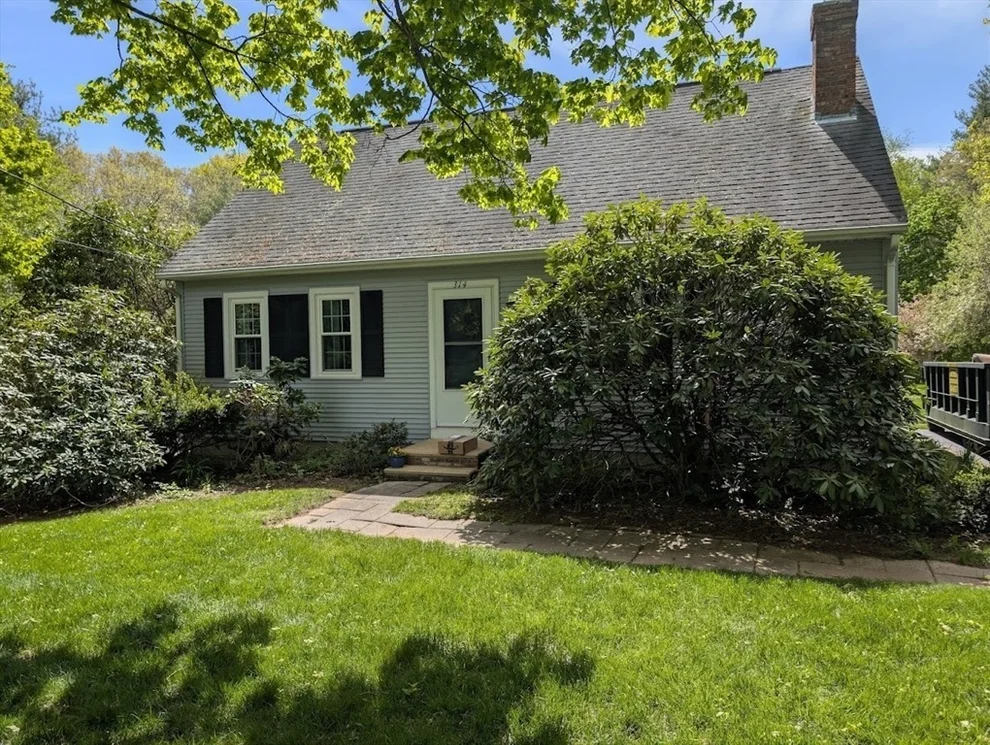 Unit for sale at 314 Stafford St, Charlton, MA 01507