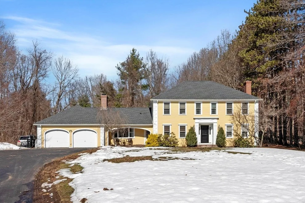 Unit for sale at 92 Prospect Street, Lunenburg, MA 01462