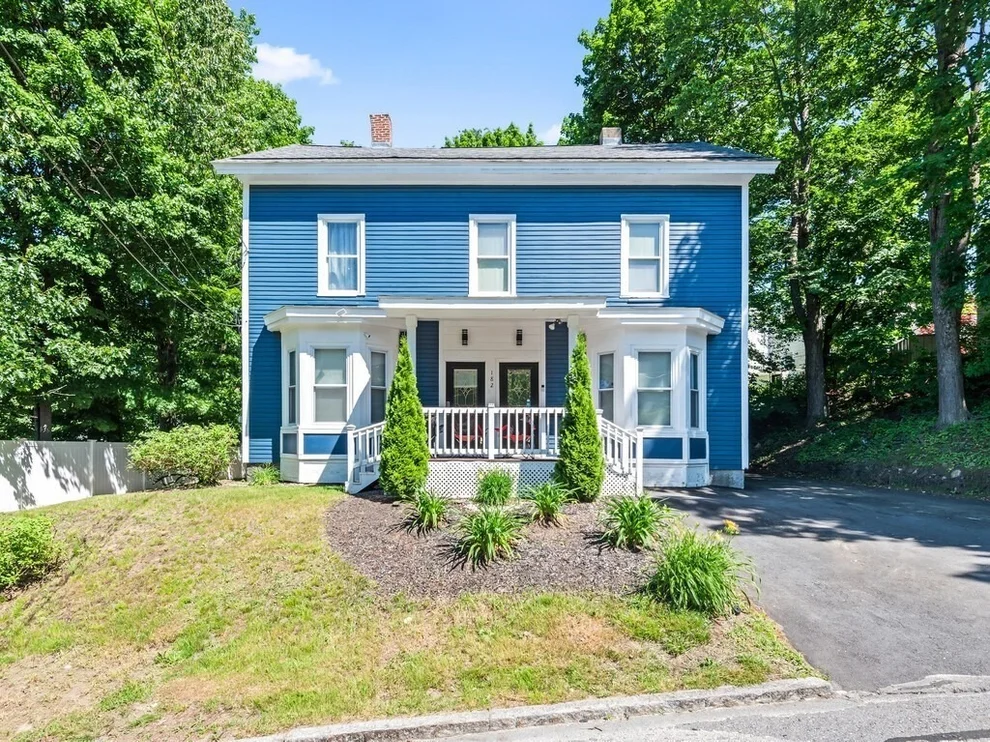 Unit for sale at 182 Milk St, Fitchburg, MA 01420