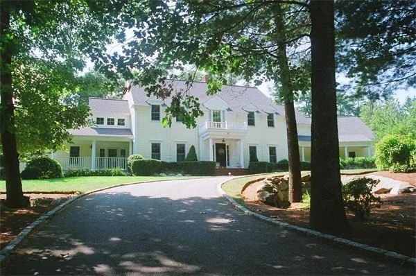 Unit for sale at 20 Harbor Lane, Norwell, MA 02061