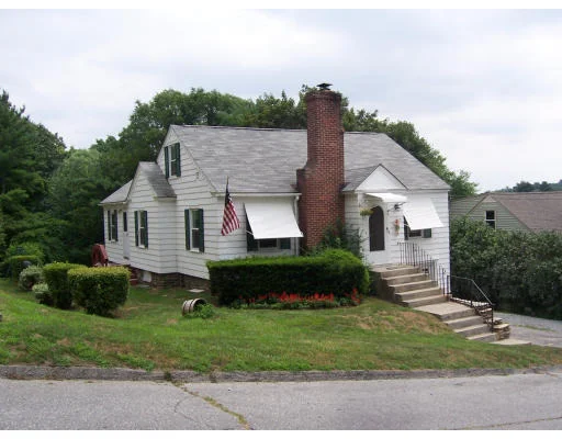 Unit for sale at 6 Potomska Street, Worcester, MA 01602