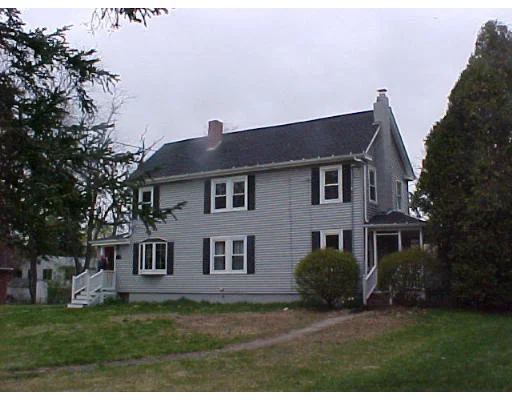 Unit for sale at 5 Orchard Terrace, Maynard, MA 01754