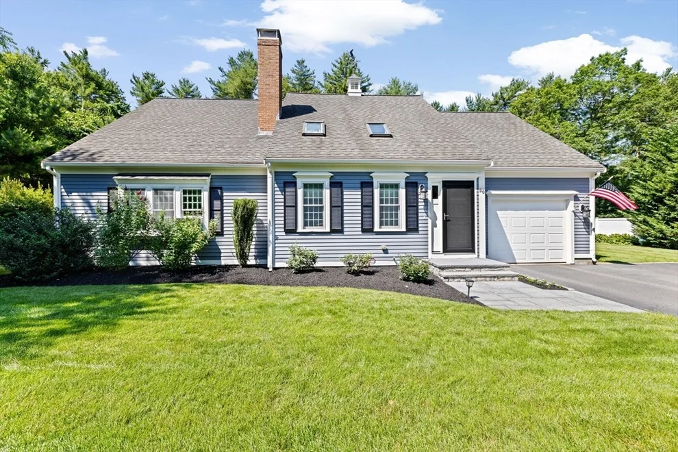 Unit for sale at 90 Foxworth Ln, Kingston, MA 02364