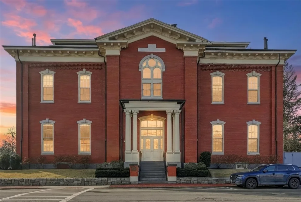 Unit for sale at 151 High, Newburyport, MA 01950