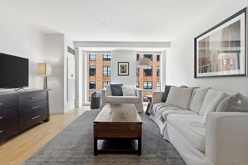 Unit for sale at 80 Broad St, Boston, MA 02110