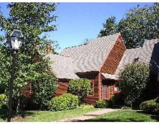 Unit for sale at 17 Bixby Lane, Westford, MA 01886