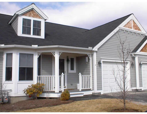 Unit for sale at 4 Whispering Brook, Marlborough, MA 01752
